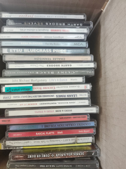 WHOLESALE 20 Pack of Music CDs